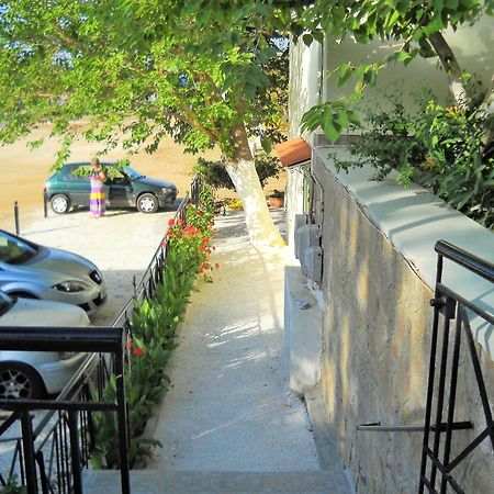 Loutrópolis Thermís Melina Apartment מראה חיצוני תמונה