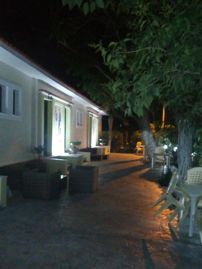 Loutrópolis Thermís Melina Apartment מראה חיצוני תמונה